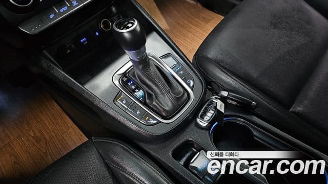 Hyundai The / новый New Kona гибрид Inspiration, 2021 9