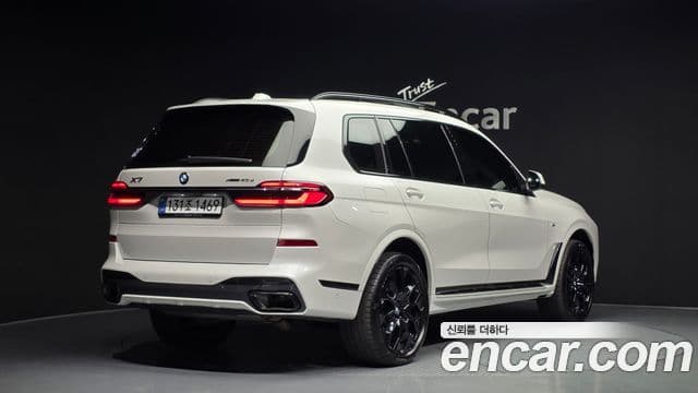 BMW X7 (G07) xDrive 40d M Sport 6인승, 2024 2