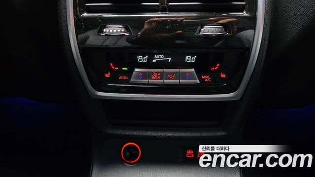 BMW X7 (G07) xDrive 40d M Sport 6인승, 2024 19