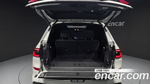 BMW X7 (G07) xDrive 40d M Sport 6인승, 2024 20