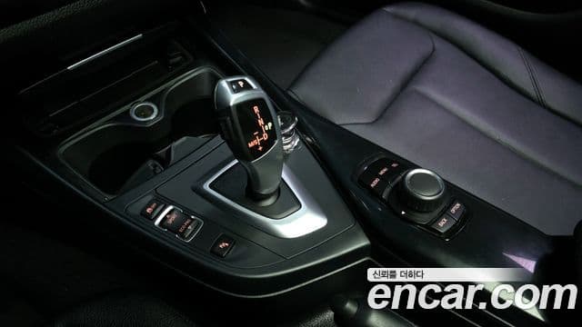 BMW 1시리즈 (F20) 118d Urban Pack 1 5도어, 2014 9