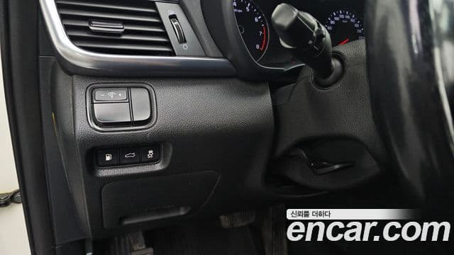 Kia K5 2세대 Prestige, 2017 18