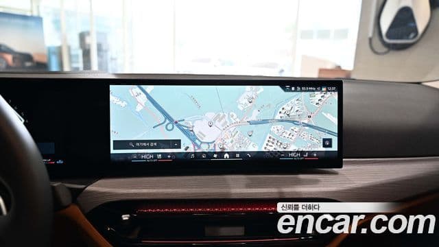 BMW 3시리즈 (G20), 2025 14