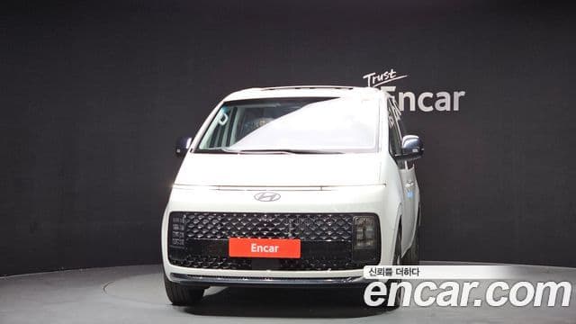 Hyundai Staria Inspiration, 2025 3
