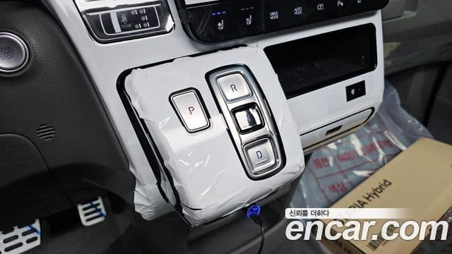 Hyundai Staria Inspiration, 2025 9