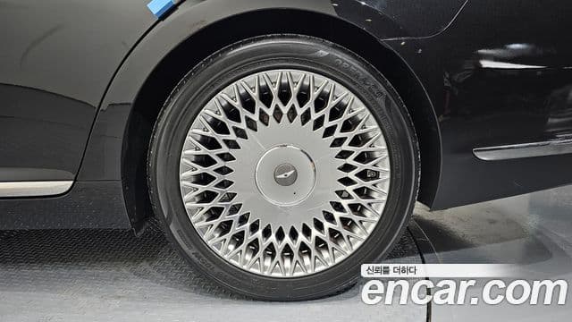 Genesis G90 Premium Luxury, 2019 все фото