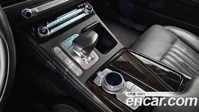 Genesis G90 Premium Luxury, 2019 9