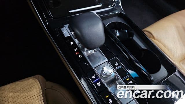 Kia K7 Premier гибрид Noblesse, 2021 9