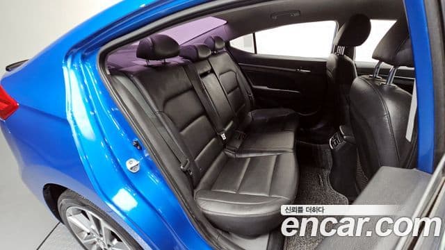 Hyundai Avante AD Special, 2016 12