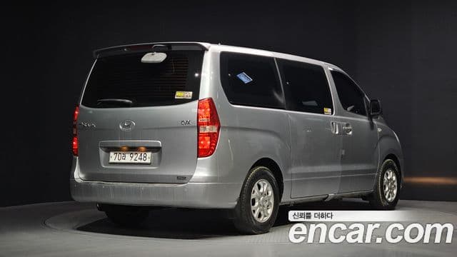 Hyundai Grand Starex CVX Luxury, 2011 2