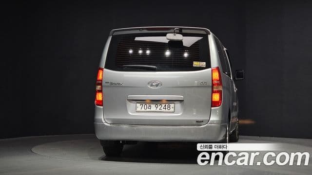 Hyundai Grand Starex CVX Luxury, 2011 4