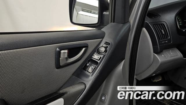 Hyundai Grand Starex CVX Luxury, 2011 17