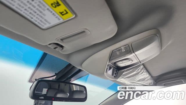 KG모빌리티(SsangYong) Korando 투리스모 4WD TX 9인승, 2019 19