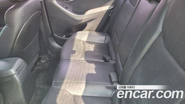 Hyundai Avante MD Premier, 2011 4