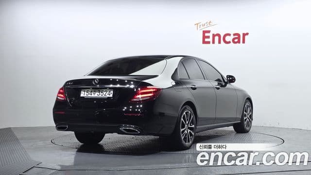 Mercedes-Benz E-класс W213 Avantgarde, 2020 2