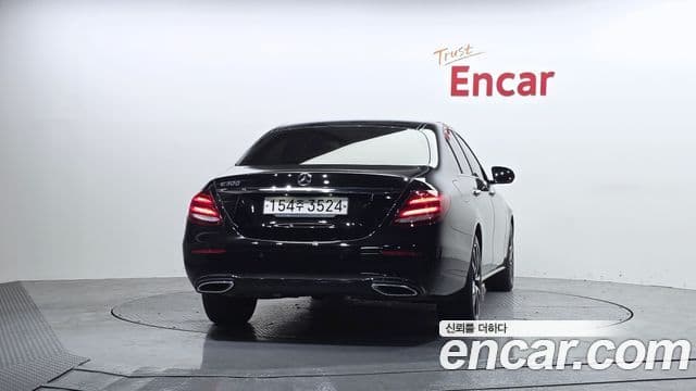 Mercedes-Benz E-класс W213 Avantgarde, 2020 4