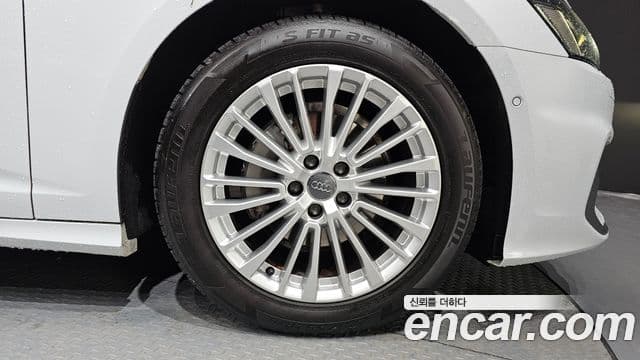 Audi A6 (C8) Premium, 2020 все фото