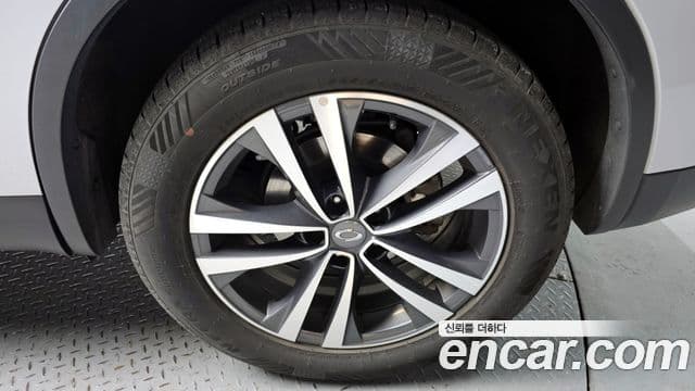 Renault Korea(Samsung) The / новый New QM6 2.0 GDe LE 2WD, 2021 все фото