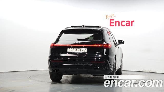 Audi Q5 (80A) 40 TDI Quattro S Line чёрный Edition, 2025 4