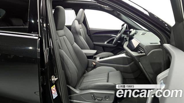 Audi Q5 (80A) 40 TDI Quattro S Line чёрный Edition, 2025 10