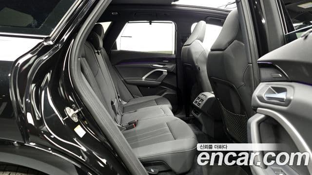 Audi Q5 (80A) 40 TDI Quattro S Line чёрный Edition, 2025 12