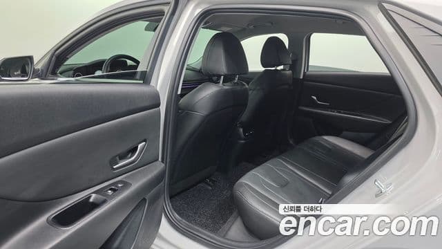 Hyundai Avante (CN7) Inspiration, 2023 17