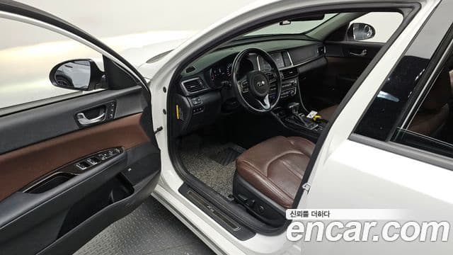 Kia K5 2세대 Noblesse Special, 2016 10
