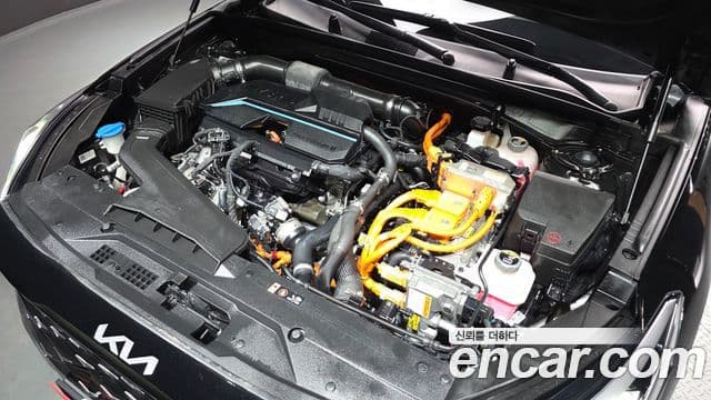 Kia K8 гибрид Signature, 2023 6