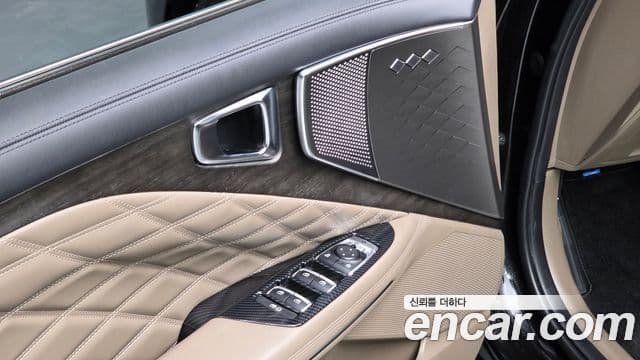 Kia K8 гибрид Signature, 2023 17