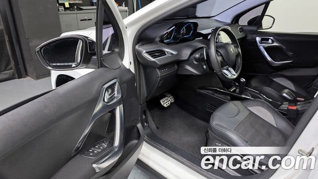 Peugeot 2008 1.6 BlueHDi Felline, 2016 10