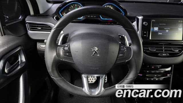 Peugeot 2008 1.6 BlueHDi Felline, 2016 15