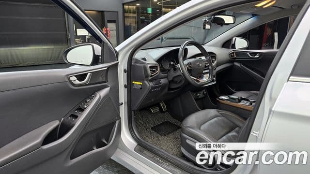 Hyundai Ioniq Электрический (Electric), 2017 11