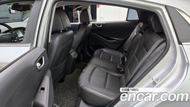 Hyundai Ioniq Электрический (Electric), 2017 13