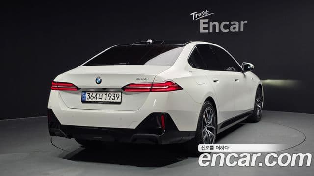 BMW 5시리즈 (G60) 520i M Sport, 2024 2