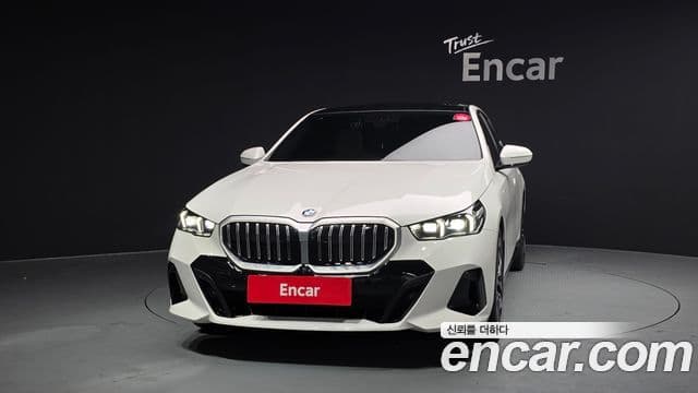 BMW 5시리즈 (G60) 520i M Sport, 2024 3