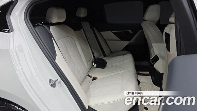 BMW 5시리즈 (G60) 520i M Sport, 2024 12