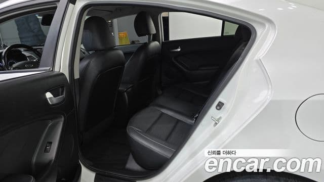 Kia The / новый New K3 Trendy, 2017 11