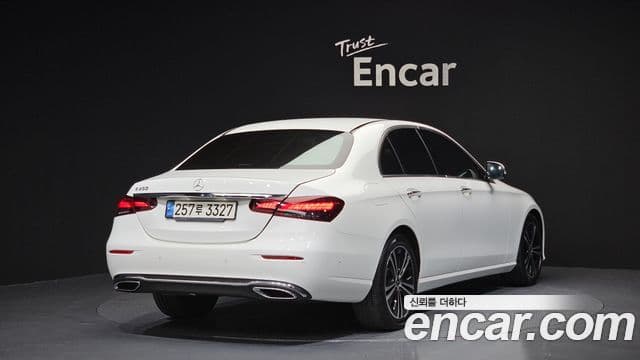 Mercedes-Benz E-класс W213 Avantgarde, 2021 2