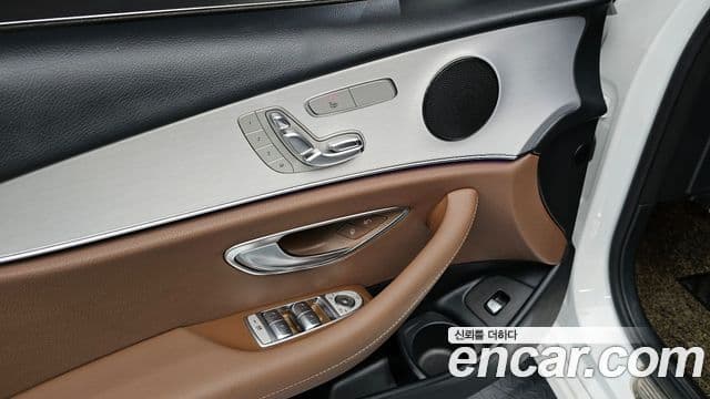 Mercedes-Benz E-класс W213 Avantgarde, 2021 19