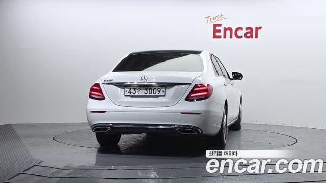 Mercedes-Benz E-класс W213 Avantgarde, 2018 4