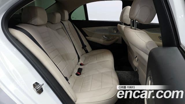 Mercedes-Benz E-класс W213 Avantgarde, 2018 12