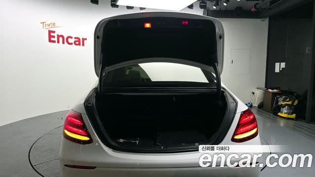 Mercedes-Benz E-класс W213 Avantgarde, 2018 20