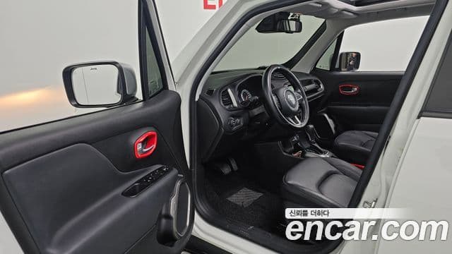 Jeep Renegade 1.3 Limited, 2022 10