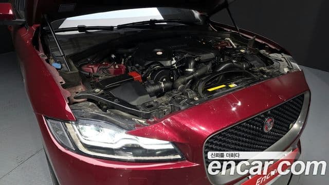 Jaguar F-PACE 30d S, 2017 6