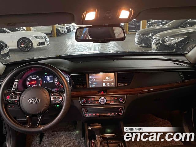 Kia All New K7 3.0 LPI Deluxe (арендный автомобиль), 2017 7