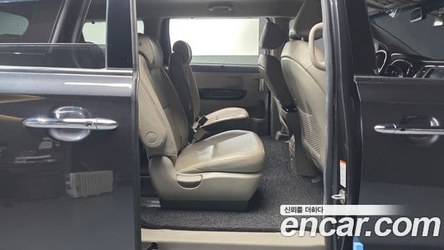 Kia The / новый New Carnival Prestige, 2019 12