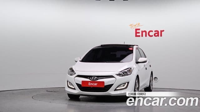 Hyundai i30(новый кузов / новое поколение) дизель 1.6 VGT PYL, 2014 3