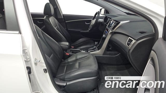 Hyundai i30(новый кузов / новое поколение) дизель 1.6 VGT PYL, 2014 11