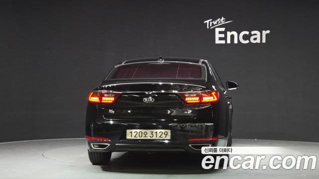 Kia All New K7 3.0 LPI Luxury (арендный автомобиль), 2018 4