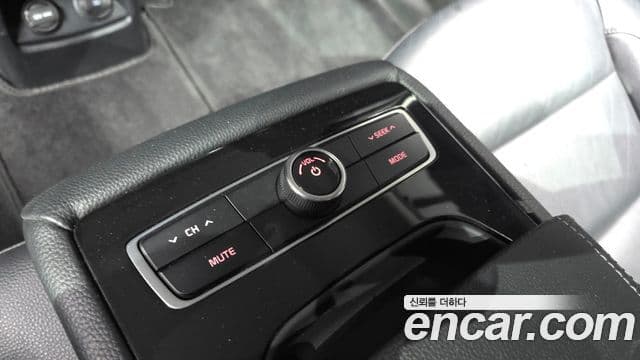 Kia All New K7 3.0 LPI Luxury (арендный автомобиль), 2018 18